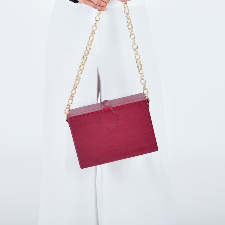 Noah Box Bag - Cabernet Red